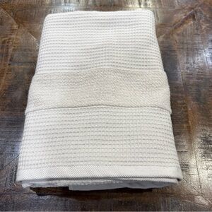 Hotel Collection Waffle Weave Turkish COTTON Bath Towel Pumice Color 30x56” New